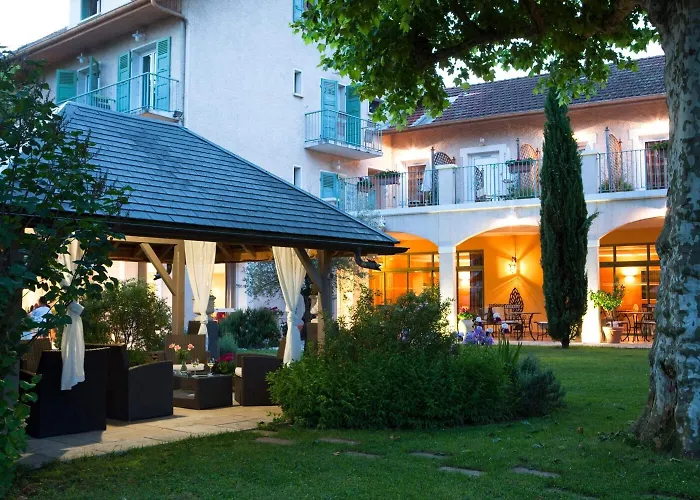 Hotel Logis Saint Simond