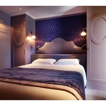 호텔 Logis Saint Simond 엑스레뱅