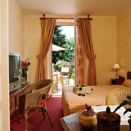 호텔 Logis Saint Simond 엑스레뱅